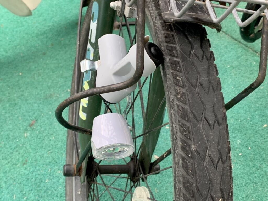 自転車の麦球ダイナモライトをブリヂストンのLEDワイドダイナモランプBD-L3に交換してみた記録と感想 - すみれさく